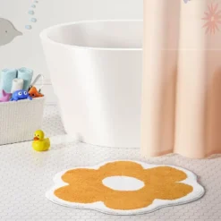 Flower Kids' Bath Rug - Pillowfort™