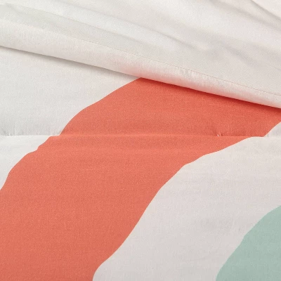 Toddler Placed Rainbow Print Kids' Comforter - Pillowfort™ 3 Toddler Placed Rainbow Print Kids' Comforter - Pillowfort™ - Image 2