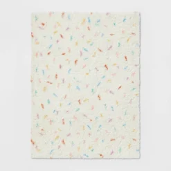 Cupcake Kids' Rug - Pillowfort™ -Children Household Items GUEST 542498ed e39d 4f7b aba5 30db4b74be1d