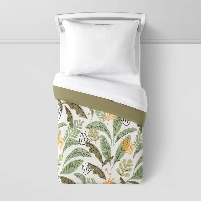 Toddler Botanical Print Kids' Comforter Green - Pillowfort™ 3 Toddler Botanical Print Kids' Comforter Green - Pillowfort™