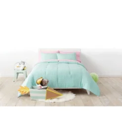 Seersucker Kids' Comforter Set - Pillowfort™ -Children Household Items GUEST 7224a83b be47 4389 b18d a89ed51b067d