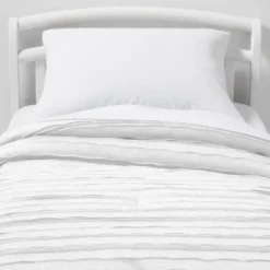 Toddler Jersey Wave Kids' Comforter - Pillowfort™ -Children Household Items GUEST 9c3882d9 905a 4ac6 9a28 bb2035050286