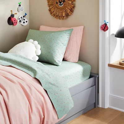 Ladybug Microfiber Kids' Sheet Set - Pillowfort™ 3 Ladybug Microfiber Kids' Sheet Set - Pillowfort™