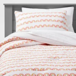 Rainbow Scallop Cotton Kids' Comforter Set - Pillowfort™ -Children Household Items GUEST bee86989 2068 44f3 8310 a4faabb6c76f